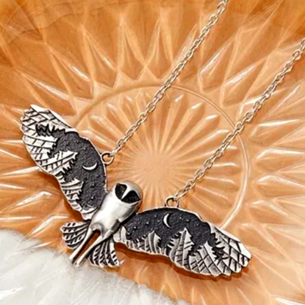 Vintage Silver Owl Pendant Necklace